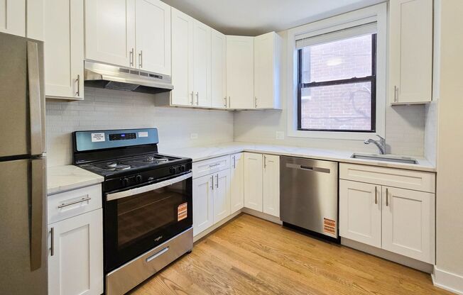 2 beds, 1 bath, 1,145 sqft, $2,395, Unit 3929-2N