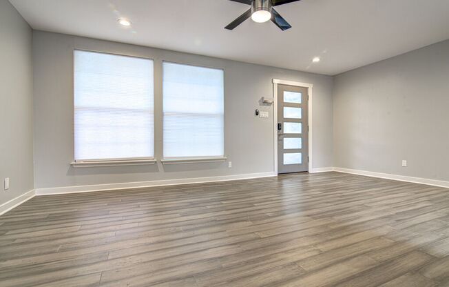 Charming 3/2 in the Heart of the Mueller Area!