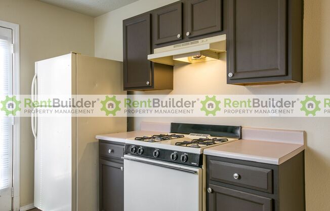 3 beds, 2 baths, $1,795