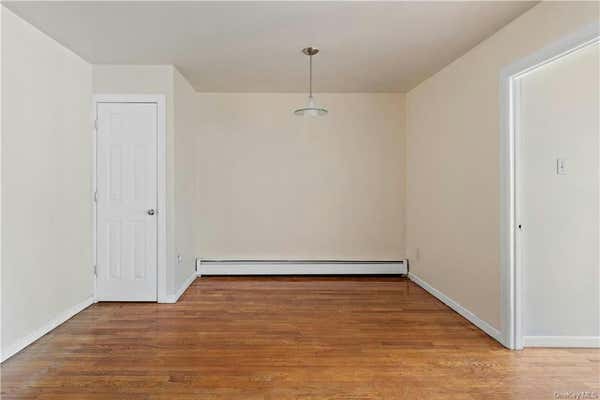 3 beds, 1 bath, 1,000 sqft, $2,850, Unit 3