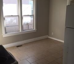 3 beds, 1 bath, $1,595