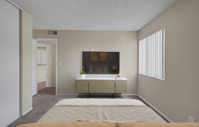 1 bed, 1 bath, 600 sqft, $949