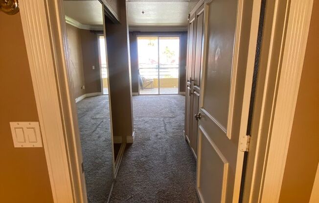 1 bed, 1 bath, $1,700, Unit #322