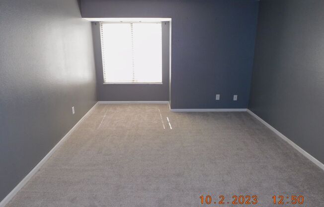 2 beds, 1 bath, $1,700, Unit #202