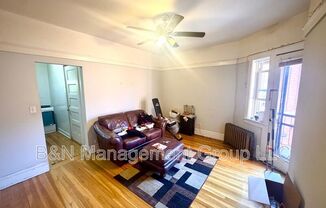 1057 W DAKIN