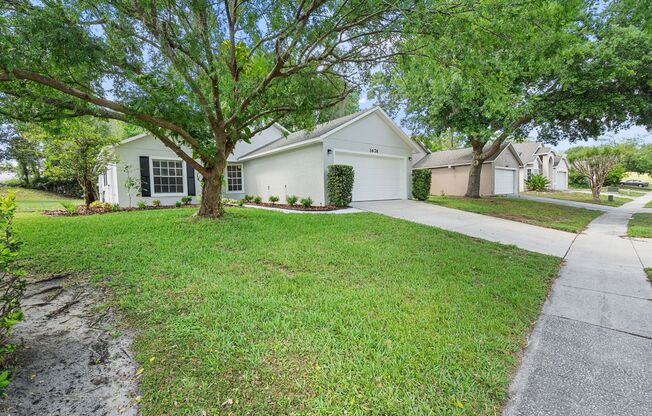 ERROL ESTATES - GOLFSIDE VILLAGE  • 3 BR • 2 ba • 1,500 ft²