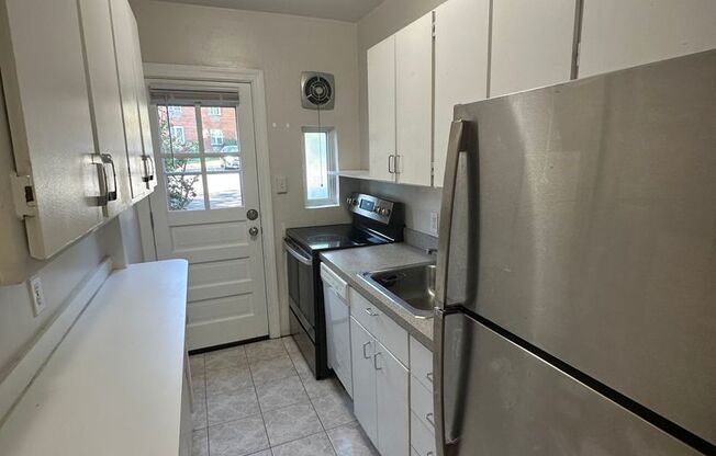 Alexandria/Auburn Village-205 E Glebe Road