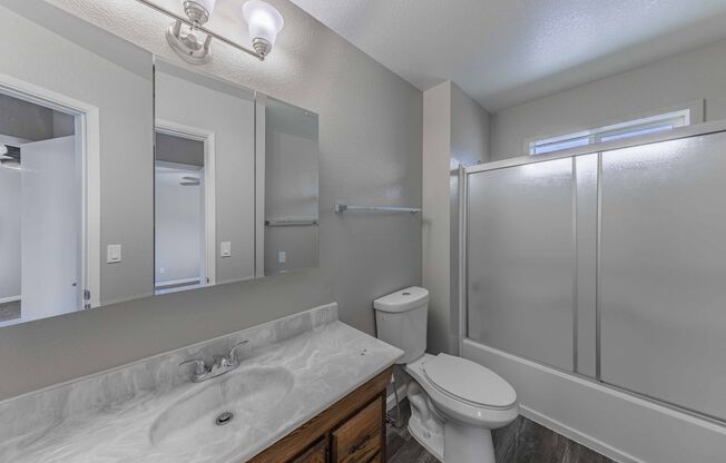 1 bed, 1 bath, 575 sqft, $1,090, Unit 48