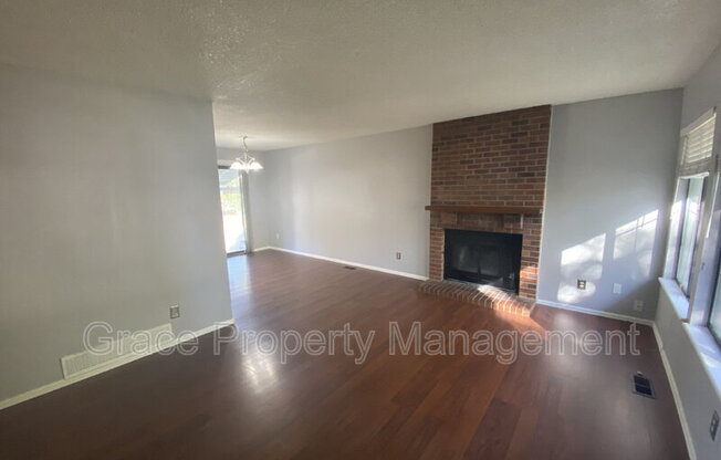 15941 E PRINCETON AVE