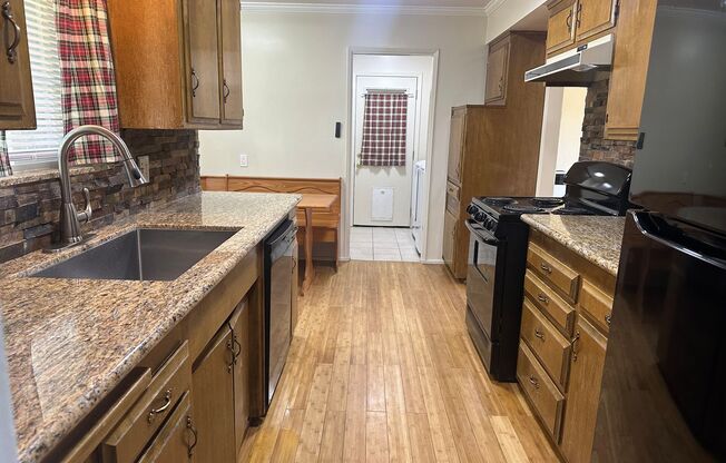 3+2.5 Stallion Springs COMING SOON!