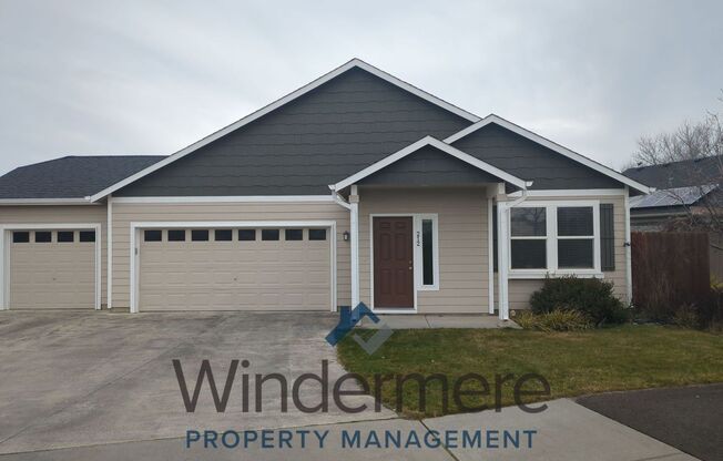 212 SW Doans Ave - Located in Homestead Community of College Place