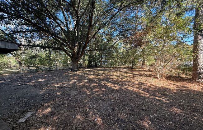 ** 3 Bed 2 Bath located off Woodley rd ** Call 334-366-9198 to schedule a self tour