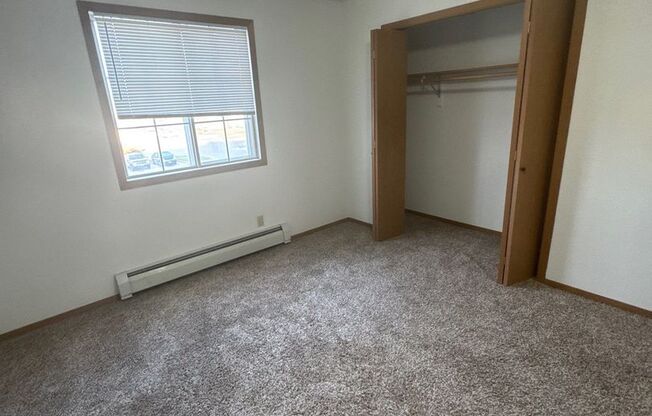 2 beds, 2 baths, 1,022 sqft, $1,090, Unit 205