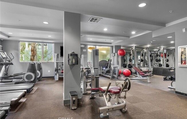 2 beds, 2 baths, 1,050 sqft, $3,450, Unit 206