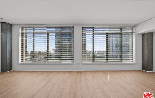 1 bed, 1 bath, 790 sqft, $2,600, Unit 1019