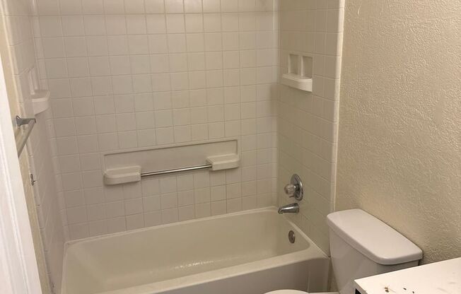 Adorable Fourplex near Los Altos Golf Course