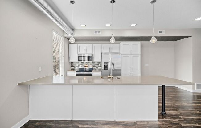 2 beds, 2 baths, 960 sqft, $1,795, Unit 316