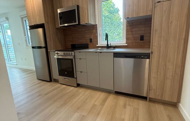 Studio, 1 bath, 364 sqft, $1,625, Unit 513