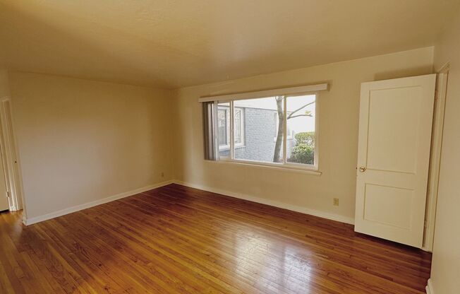 Kelli Ann Apartments
