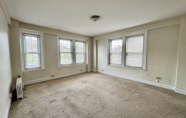 1401 Beacon St.