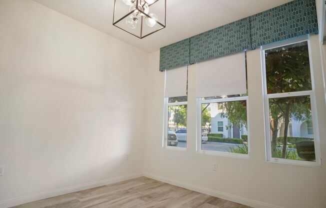 Like New 3 Bedroom, 3.5 Bath at Otay Ranch Town Center!