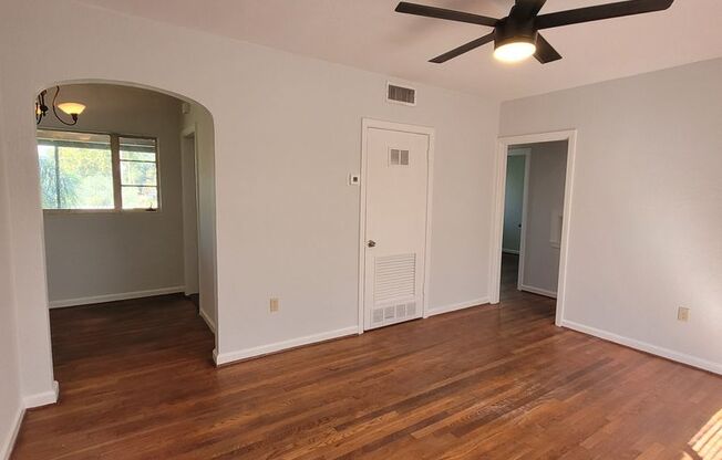 2 beds, 1 bath, $1,730