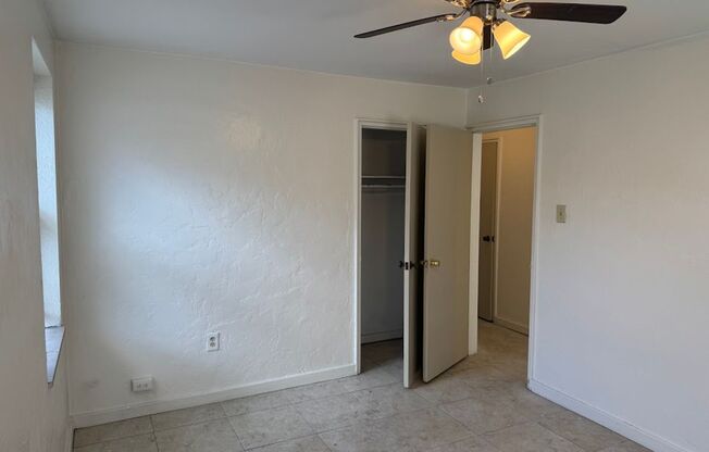 3 beds, 1 bath, 800 sqft, $2,195, Unit 316B