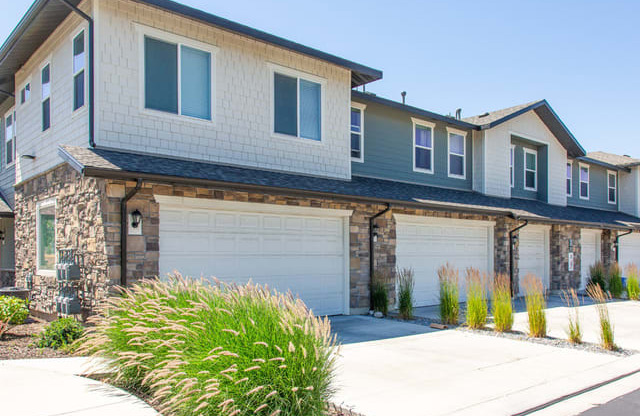 Garages Available at Parc at Day Dairy Apartments and Townhomes, Utah, 84020