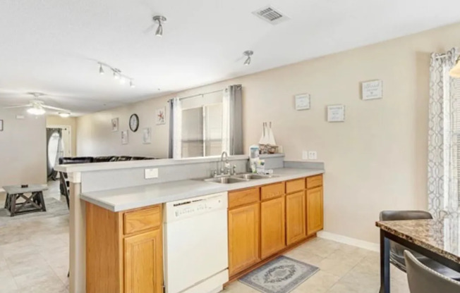 3 beds, 2 baths, $2,200