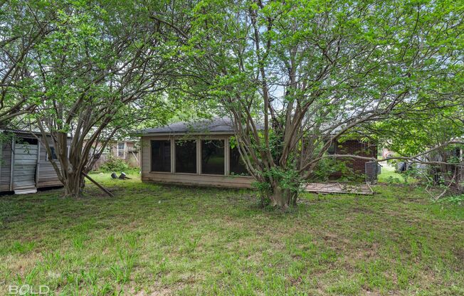 Check Out this 3 bed 2 bath in Bossier!!