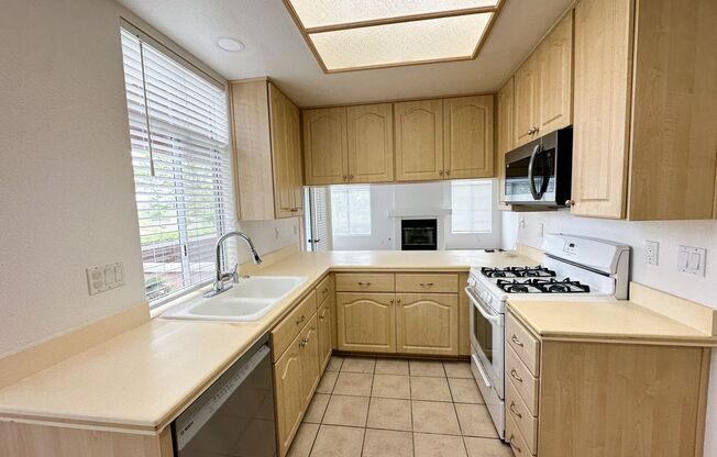 2BR/2BA Condo in Palmilla Del Oro