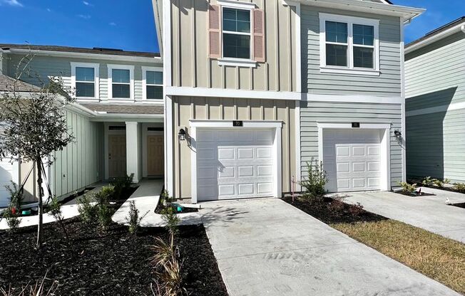 3/2.5 Townhome in Bridgewater Community!