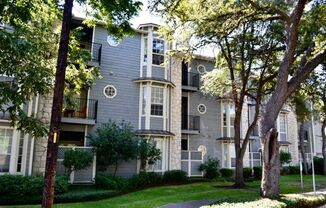 PRE-LEASE 2025/2026: North Campus 2-Bed