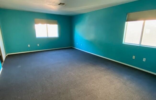 5633 Ritter Lane