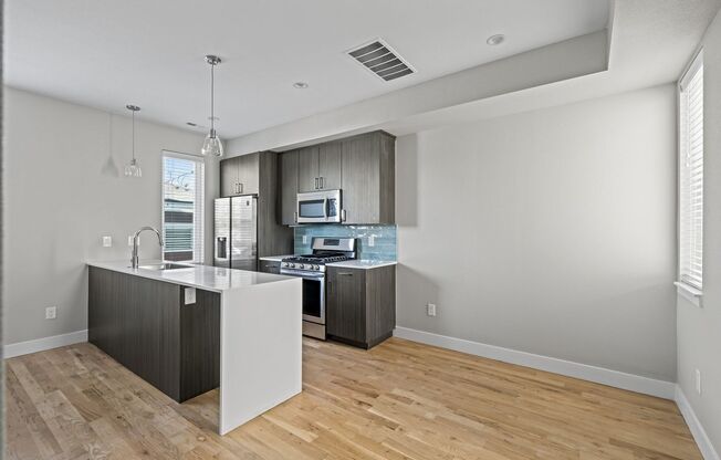 1 bed, 1.5 baths, 748 sqft, $1,650, Unit 5165 W 10th Ave