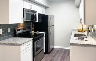 Fully Equipped Kitchens at Latitude at Riverchase, Hoover, AL, 35216