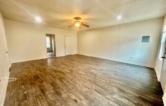 Studio in Highland Park Area