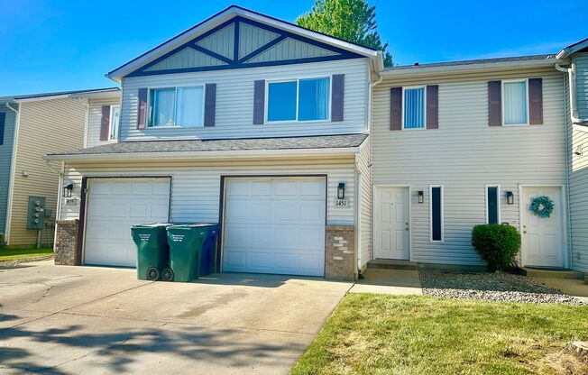 1429,39,51,59 Hyacinth Ln