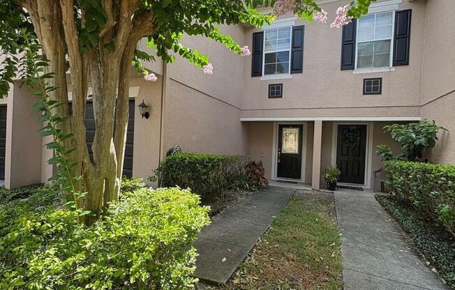 For Rent: 3 Bed / 2.5 Bath Townhome in Ashford Park – Oviedo
