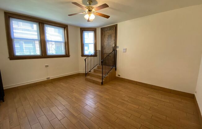 1 bed, 1 bath, 475 sqft, $2,045, Unit 233-B8