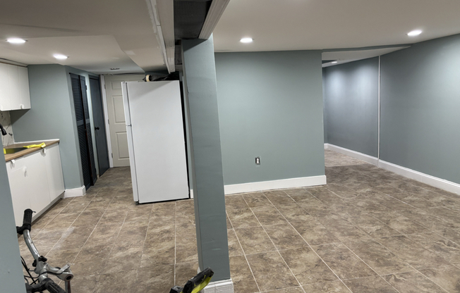 11401 FRANCIS LEWIS BLVD