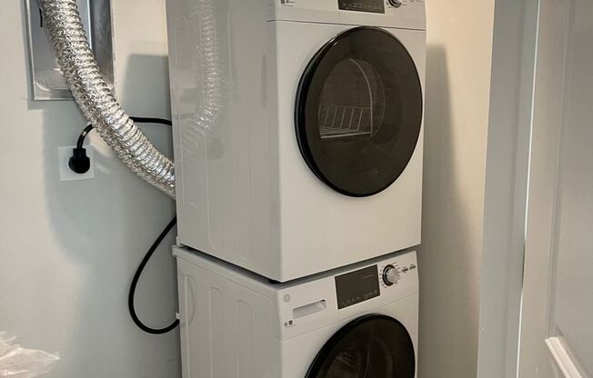 1 bed, 1.5 baths, 750 sqft, $1,325, Unit 210-F54