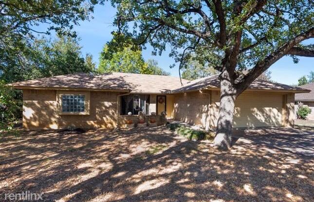 5405 R Oak Springs Drive
