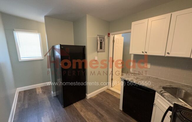 Studio, 1 bath, $895, Unit Apt 3