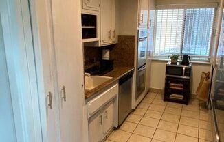 3 beds, 2 baths, 1,300 sqft, $4,000, Unit 1