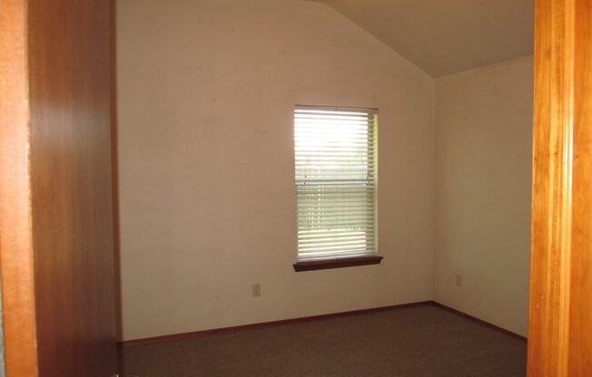 3 beds, 2 baths, $1,800