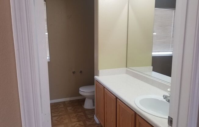 2 beds, 2 baths, $1,500