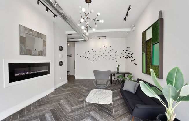 Studio, 1 bath, 360 sqft, $1,625, Unit 207