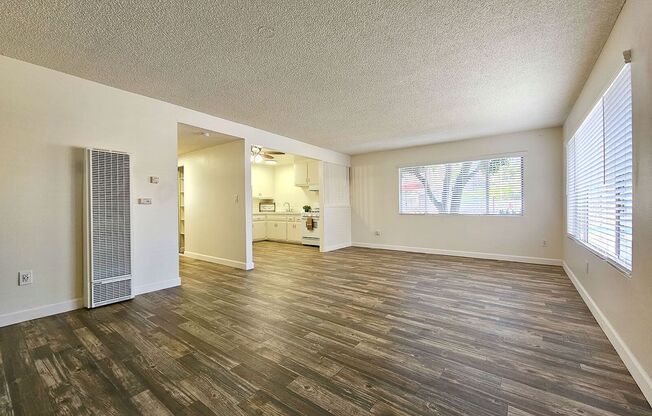 Town and Country Garden Apartments