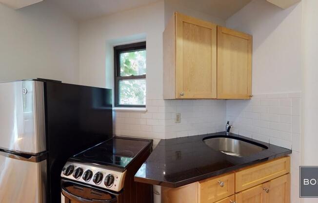 Studio, 1 bath, $2,900, Unit 11